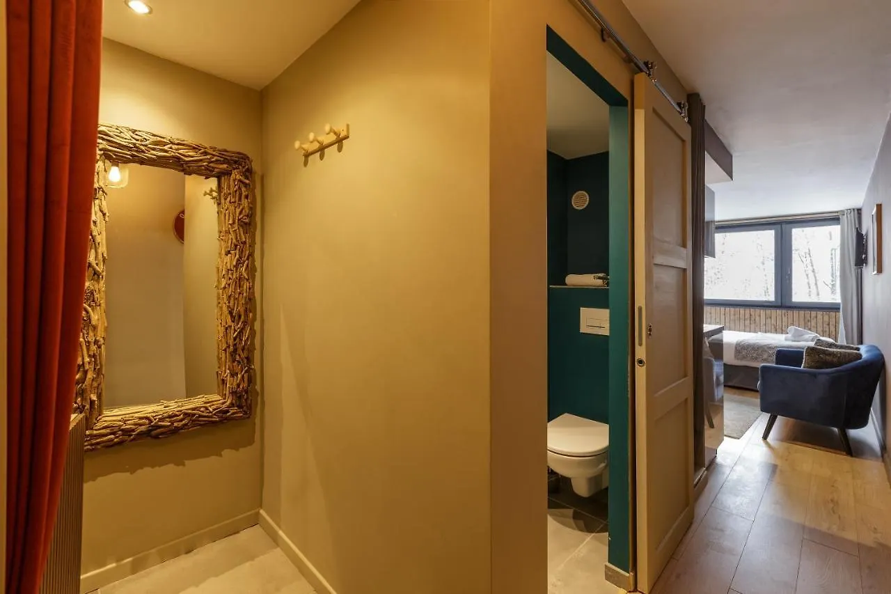 Apartment Beautiful Mountain View Studio By The Lake Chamonix